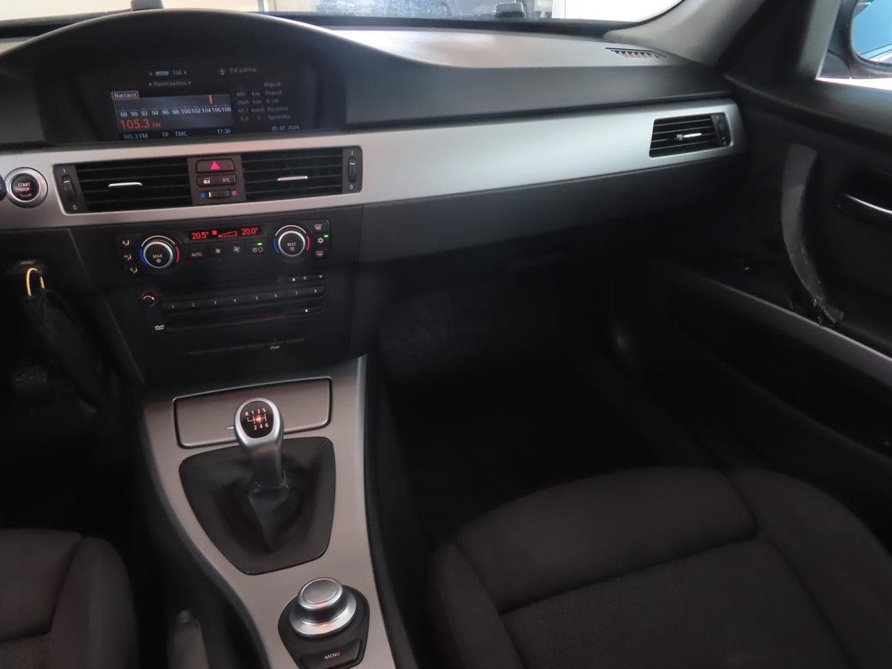 2008 BMW 3-SERIES - 11