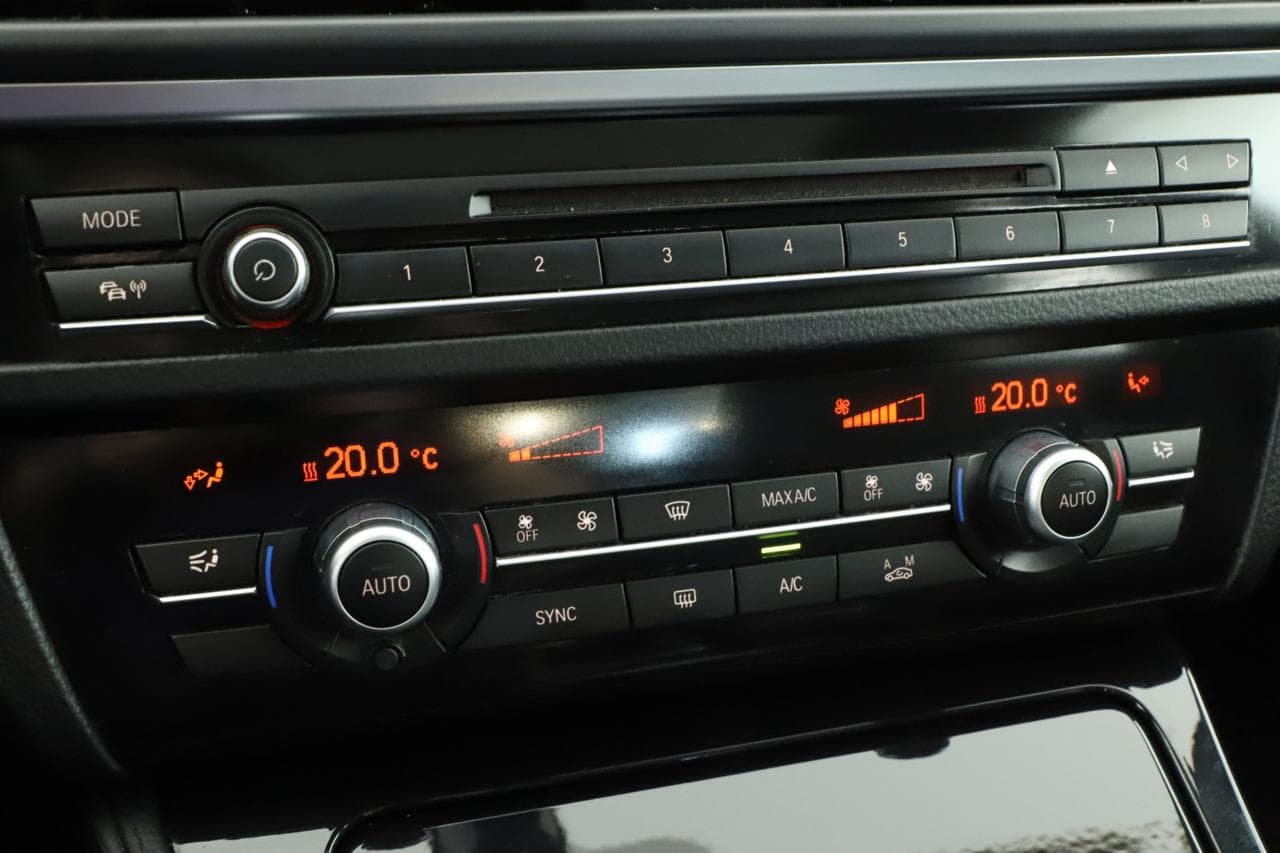 2014 BMW 5-SERIES - 19