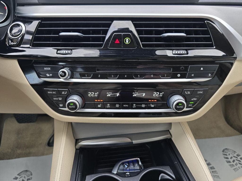 2018 BMW 5-SERIES - 14