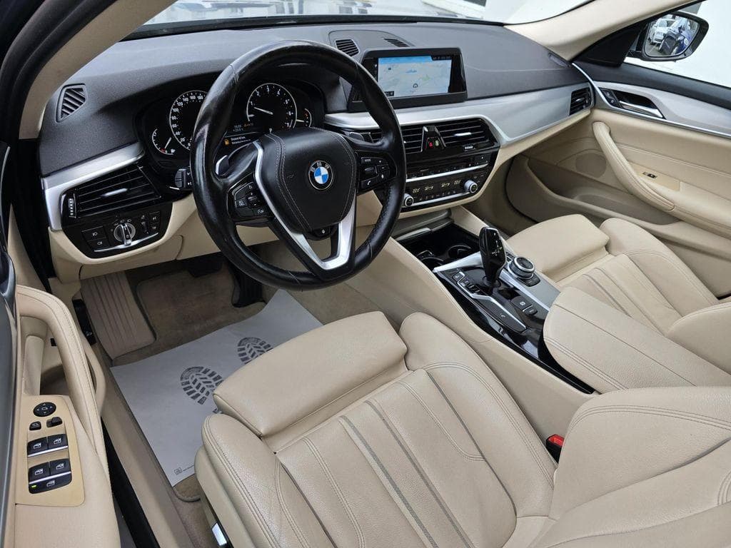 2018 BMW 5-SERIES - 10