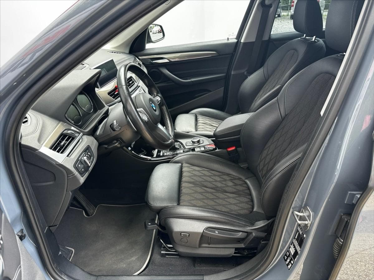 2021 BMW X1 - 9