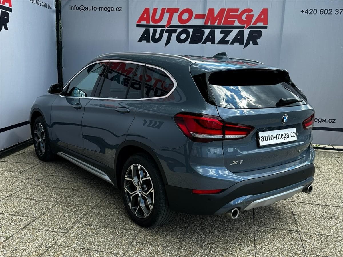 2021 BMW X1 - 8