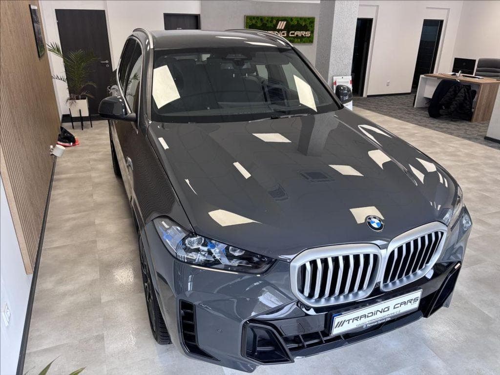 2025 BMW X5 - 8