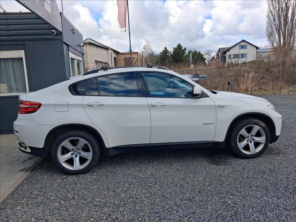2012 BMW X6 - 8