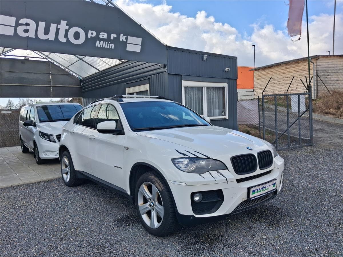 BMW X6 3,0 X-Drive, kamera kombi