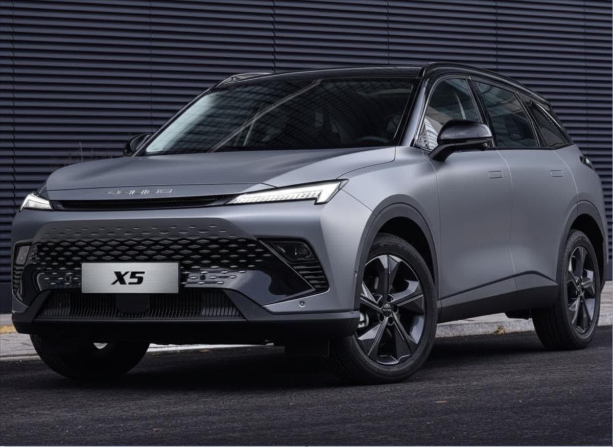 BAIC X5 1,5 4x2  1.5T+7DCT SUV