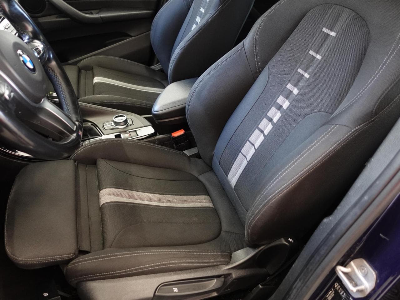 2017 BMW X1 - 11