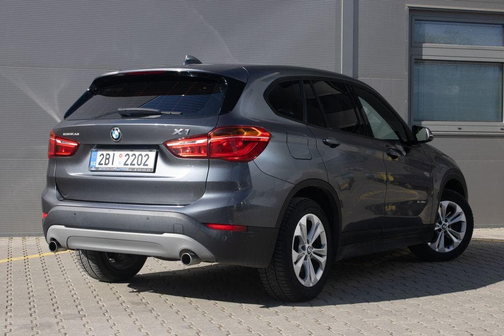 2016 BMW X1 - 5