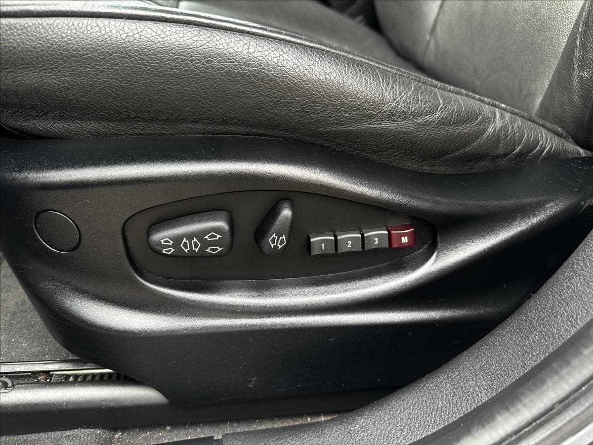 2007 BMW X3 - 12