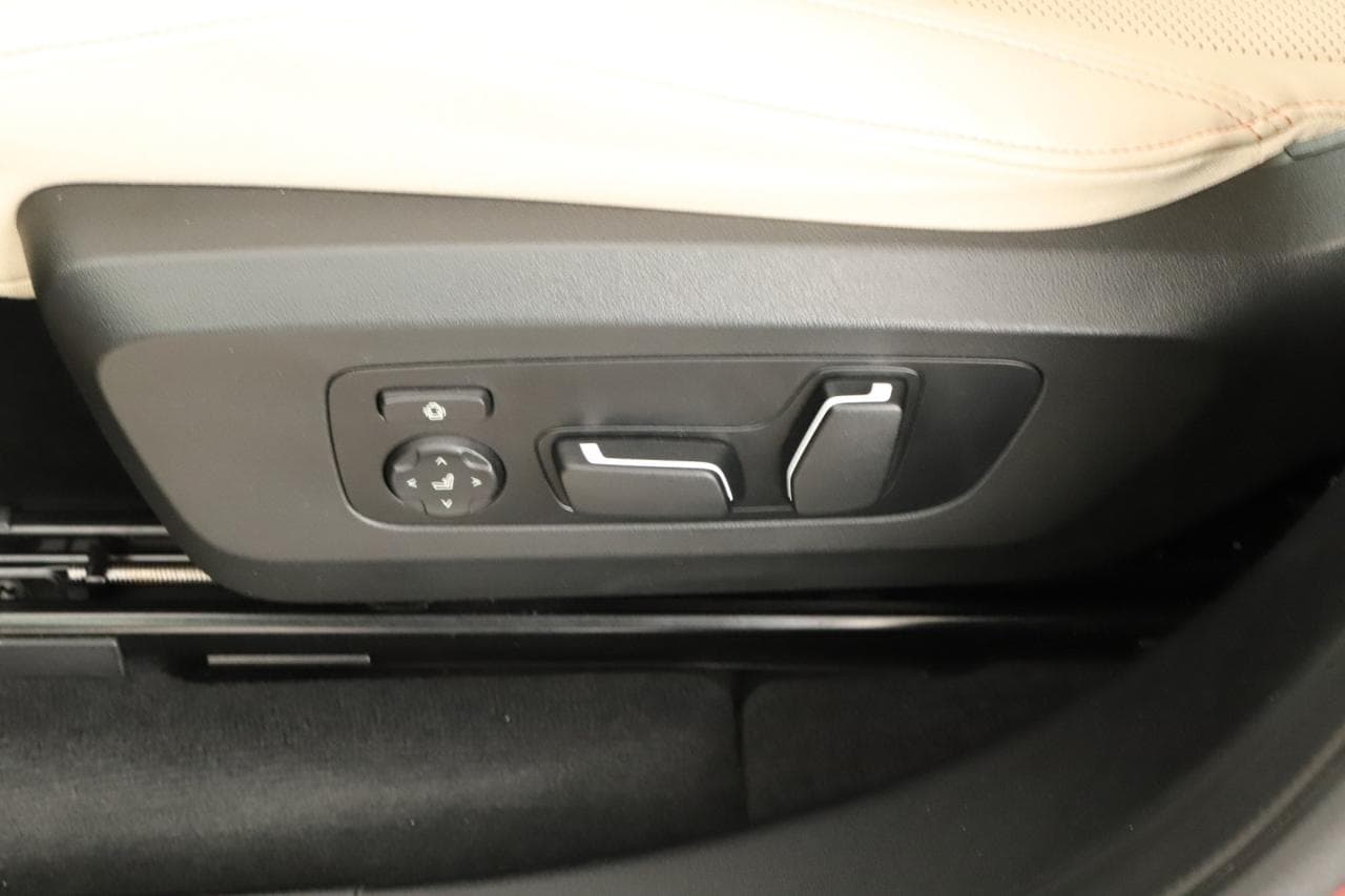 2024 BMW X3 - 16