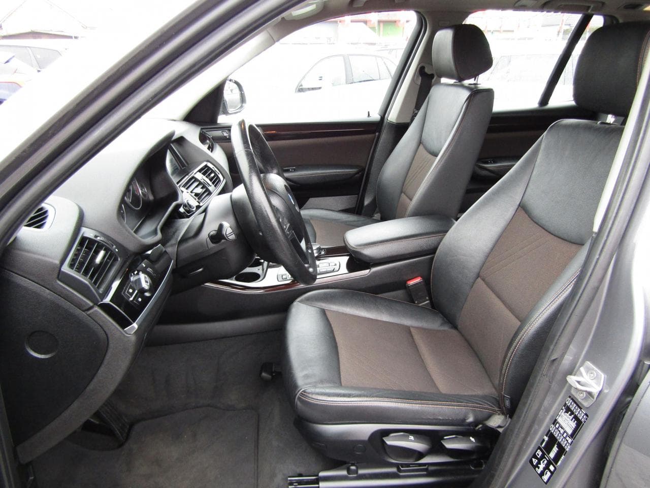 2017 BMW X3 - 9