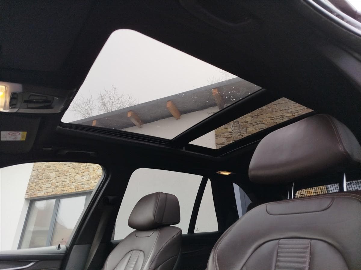 2016 BMW X5 - 16