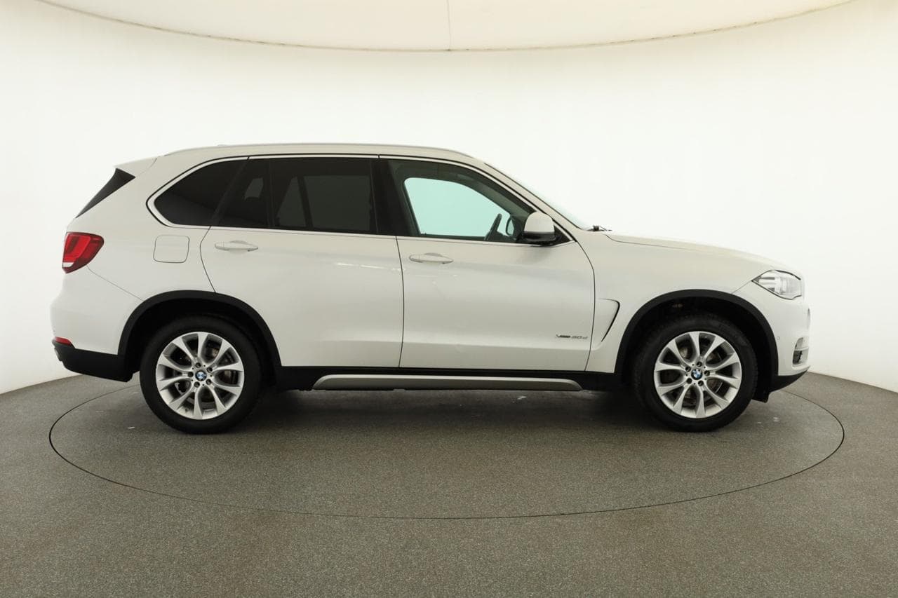 2016 BMW X5 - 8
