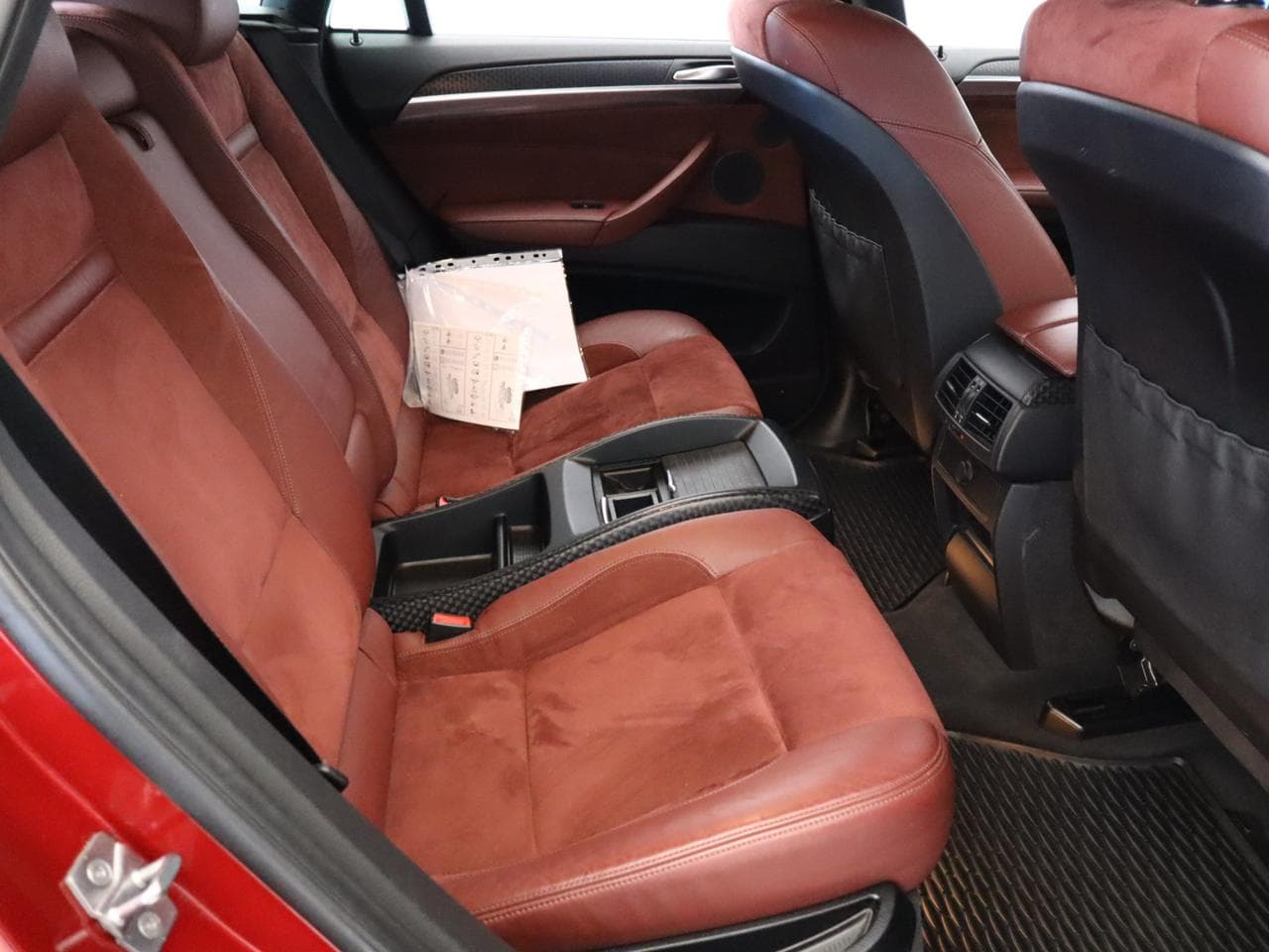 2009 BMW X6 - 11