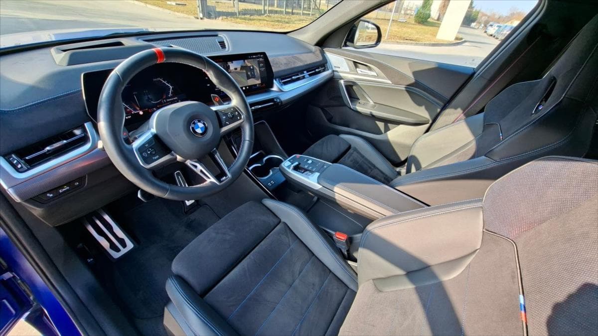 2024 BMW X2 - 16
