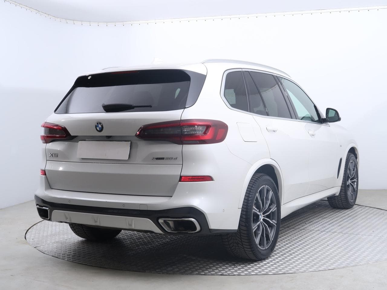 2021 BMW X5 - 7