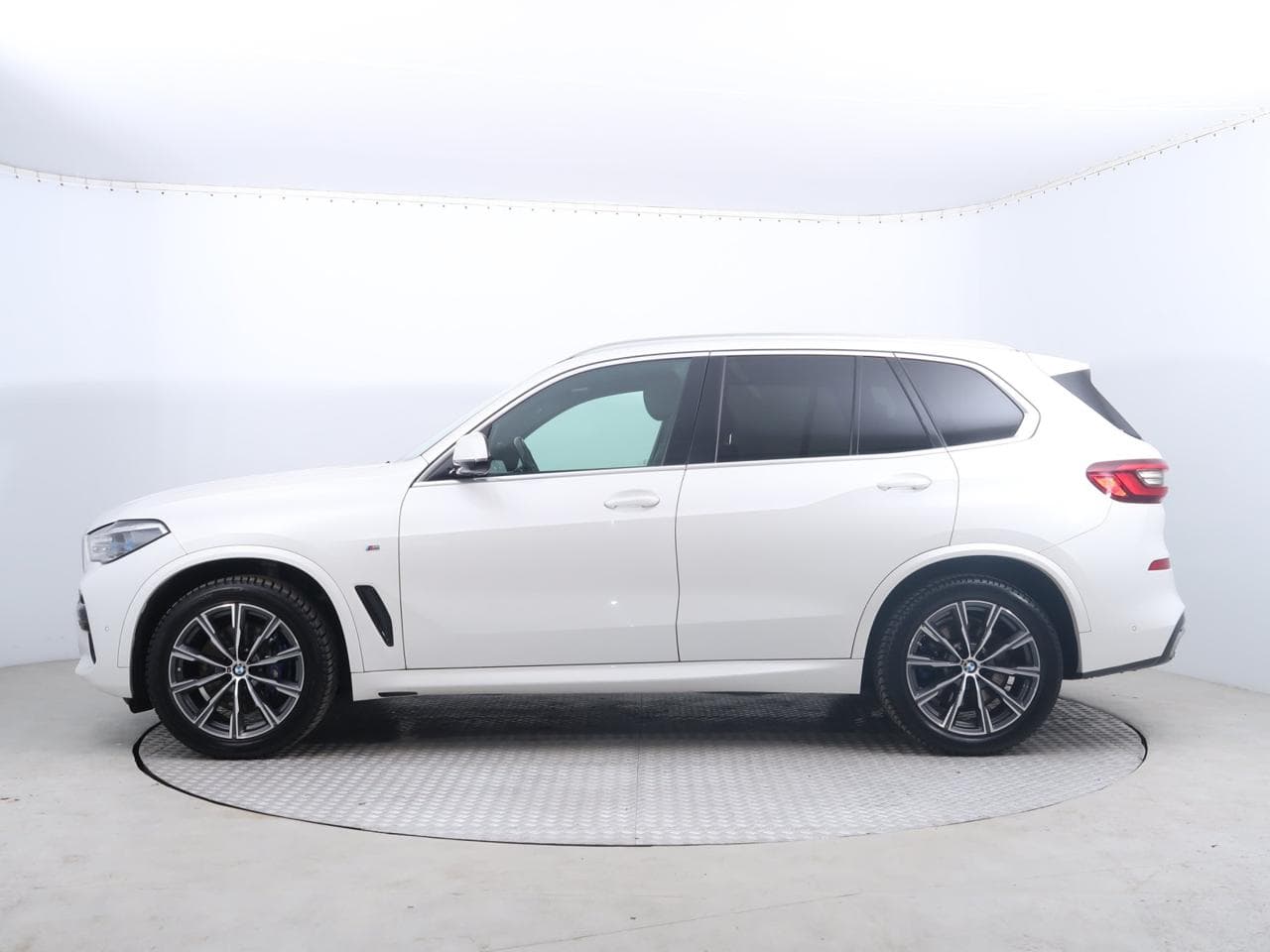 2021 BMW X5 - 4