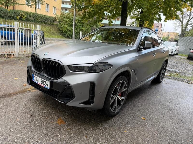 2023 BMW X6 - 2