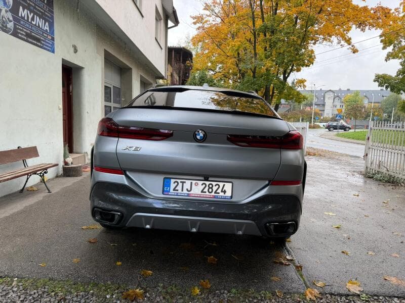 2023 BMW X6 - 8