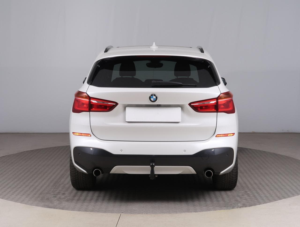 2016 BMW X1 - 6