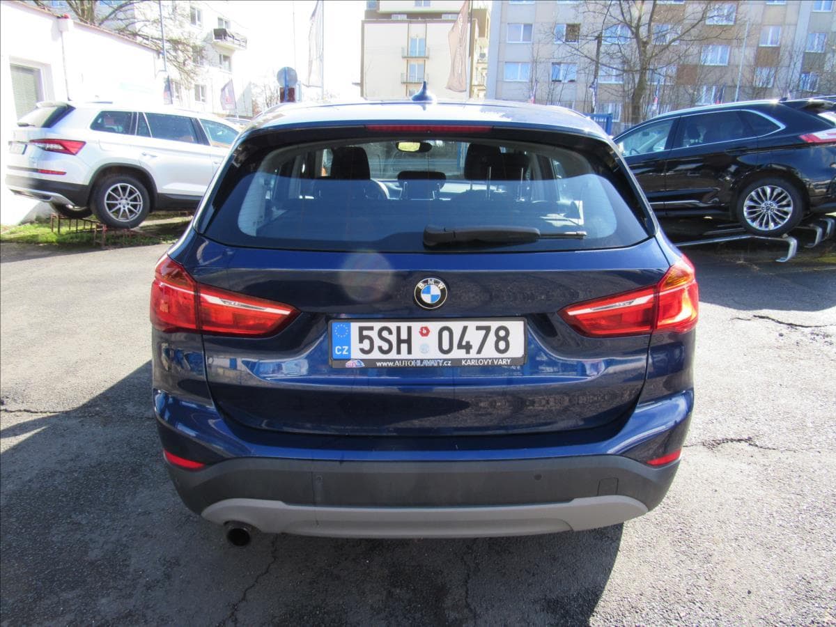 2017 BMW X1 - 5