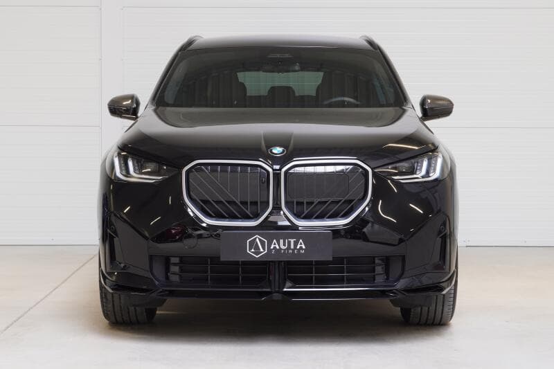 2025 BMW X3 - 2