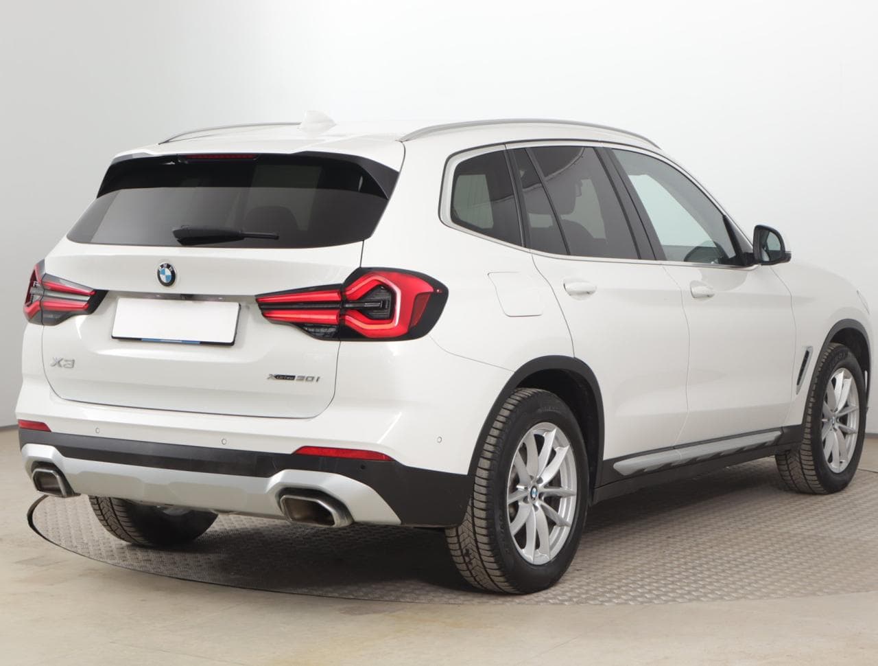 2023 BMW X3 - 7