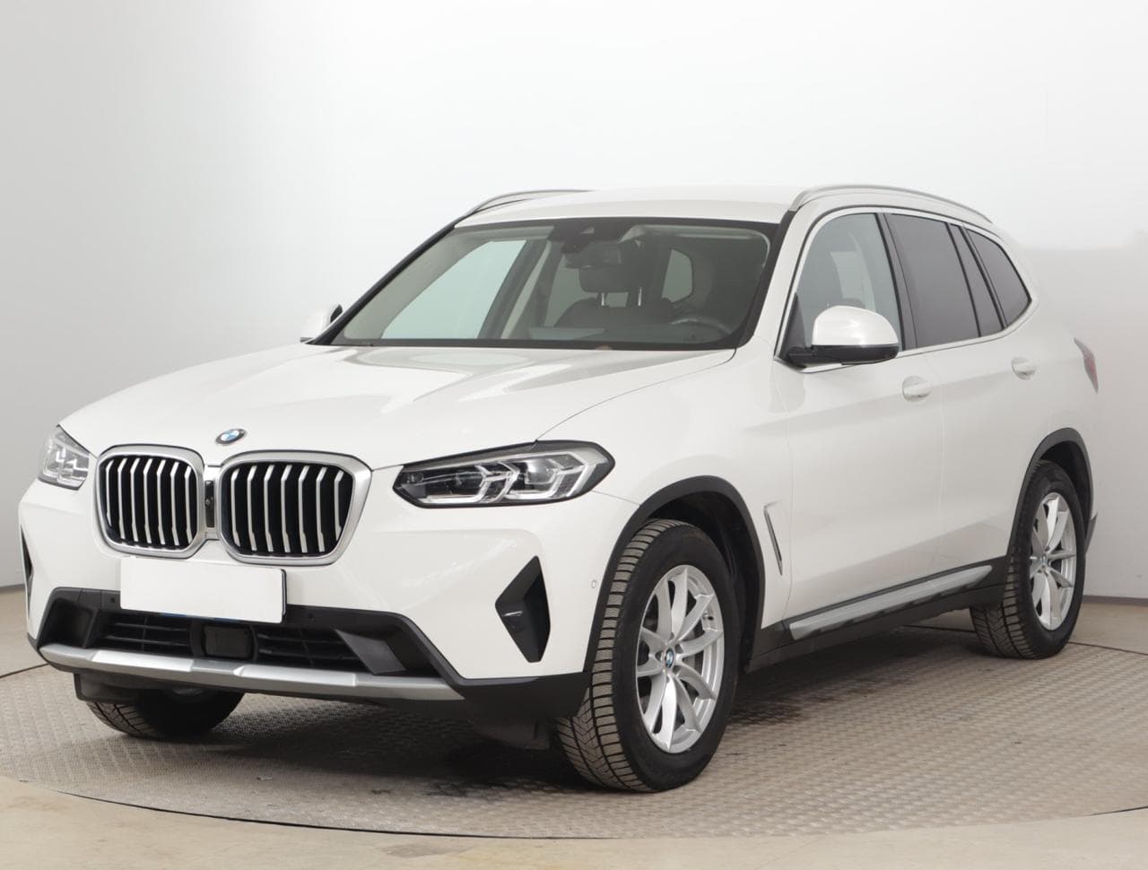 2023 BMW X3 - 3