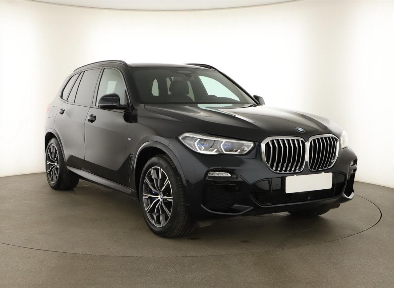 BMW X5 xDrive45e iPerf. 290kW SUV