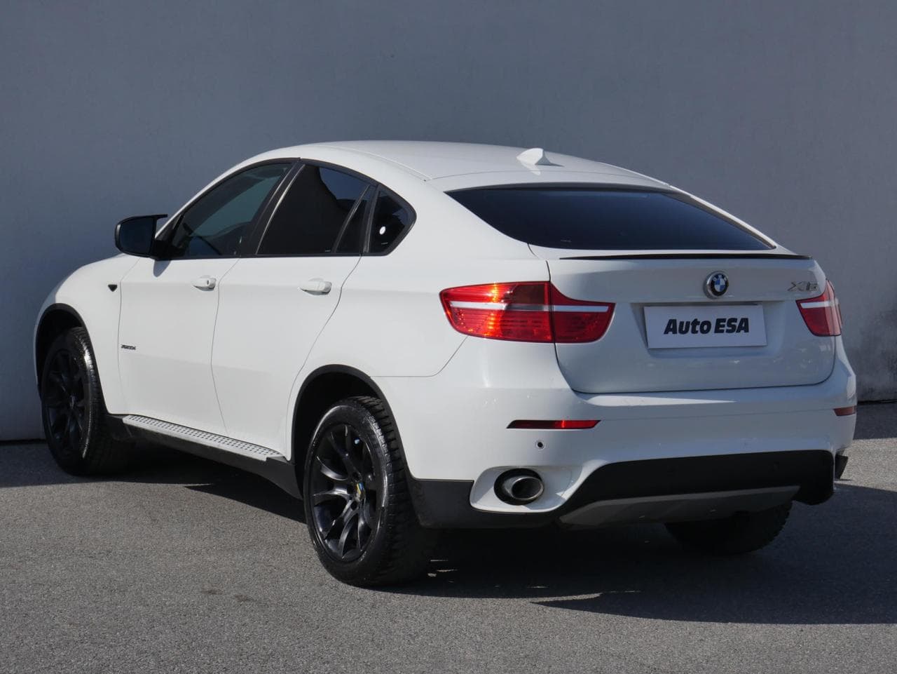 2010 BMW X6 - 6