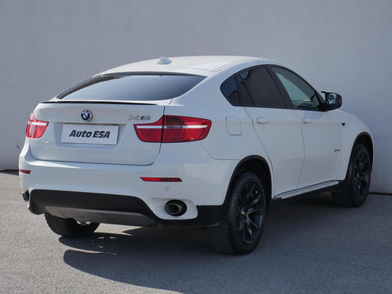 2010 BMW X6 - 4