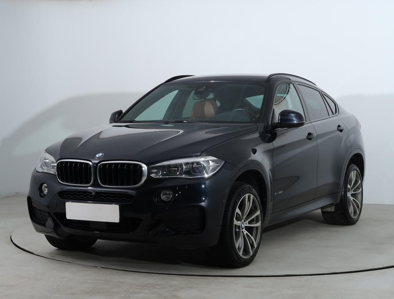 2018 BMW X6 - 3