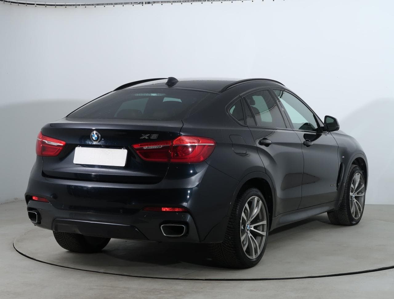 2018 BMW X6 - 7