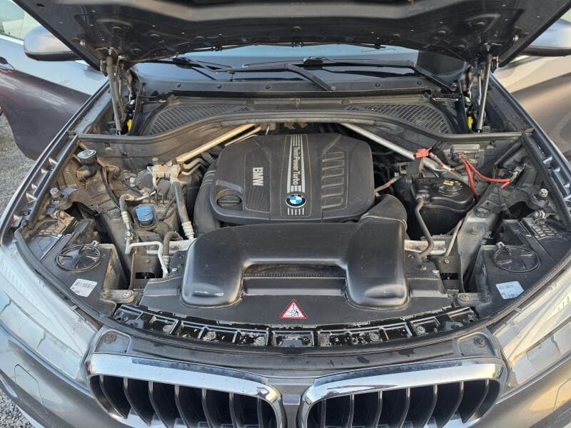 2015 BMW X6 - 10