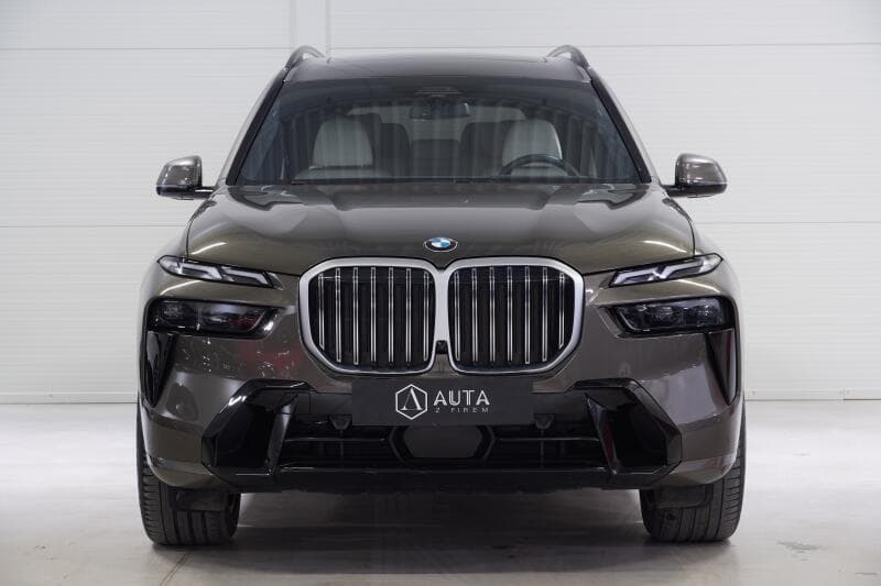 2024 BMW X7 - 2