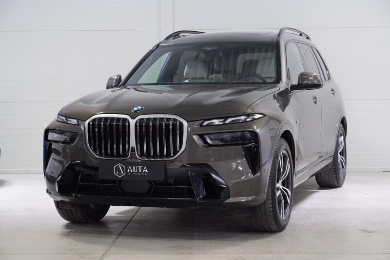 2024 BMW X7