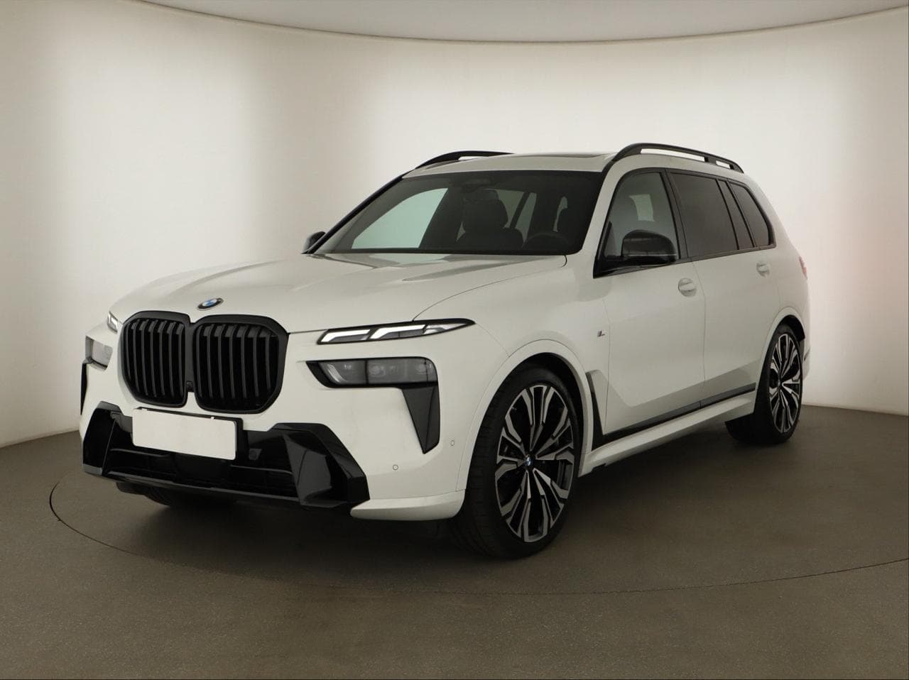2024 BMW X7 - 3
