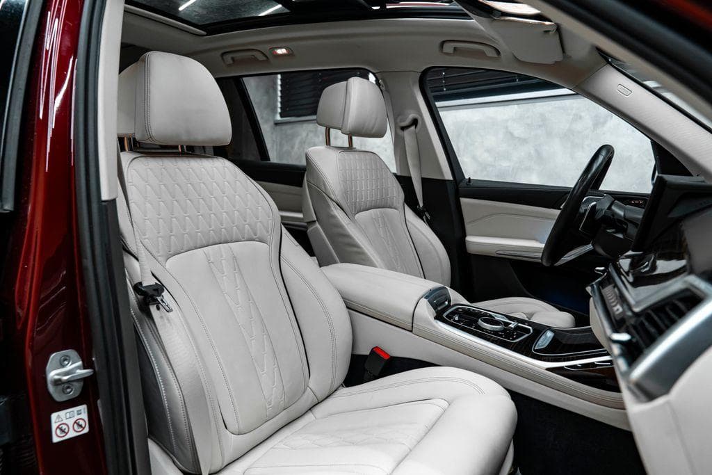 2023 BMW X7 - 19
