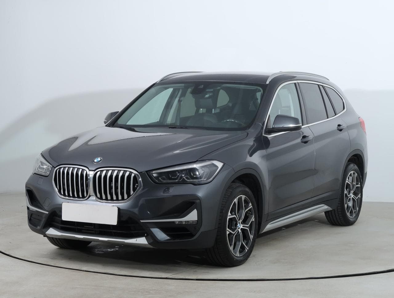 2020 BMW X1 - 5