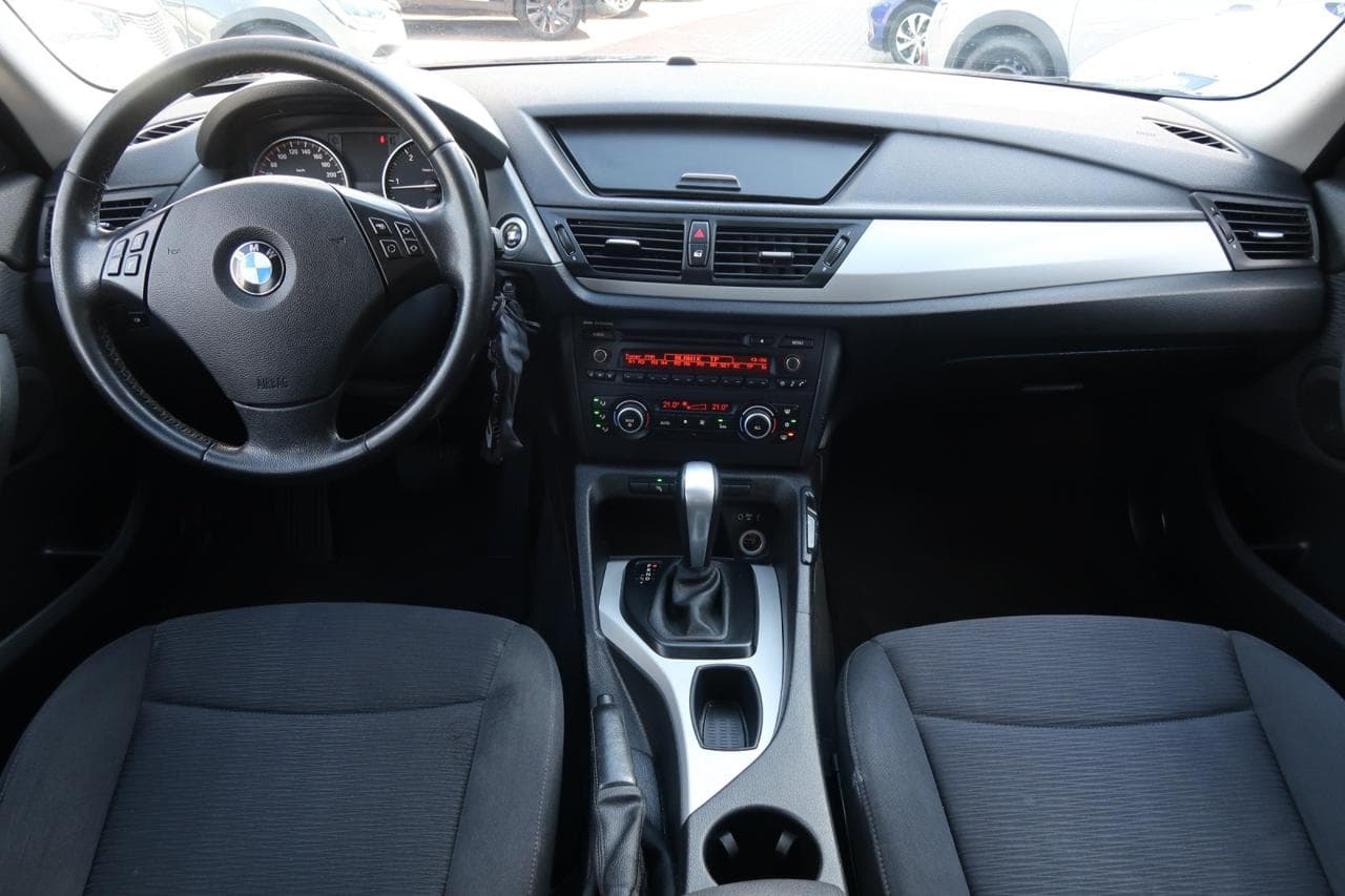 2010 BMW X1 - 19