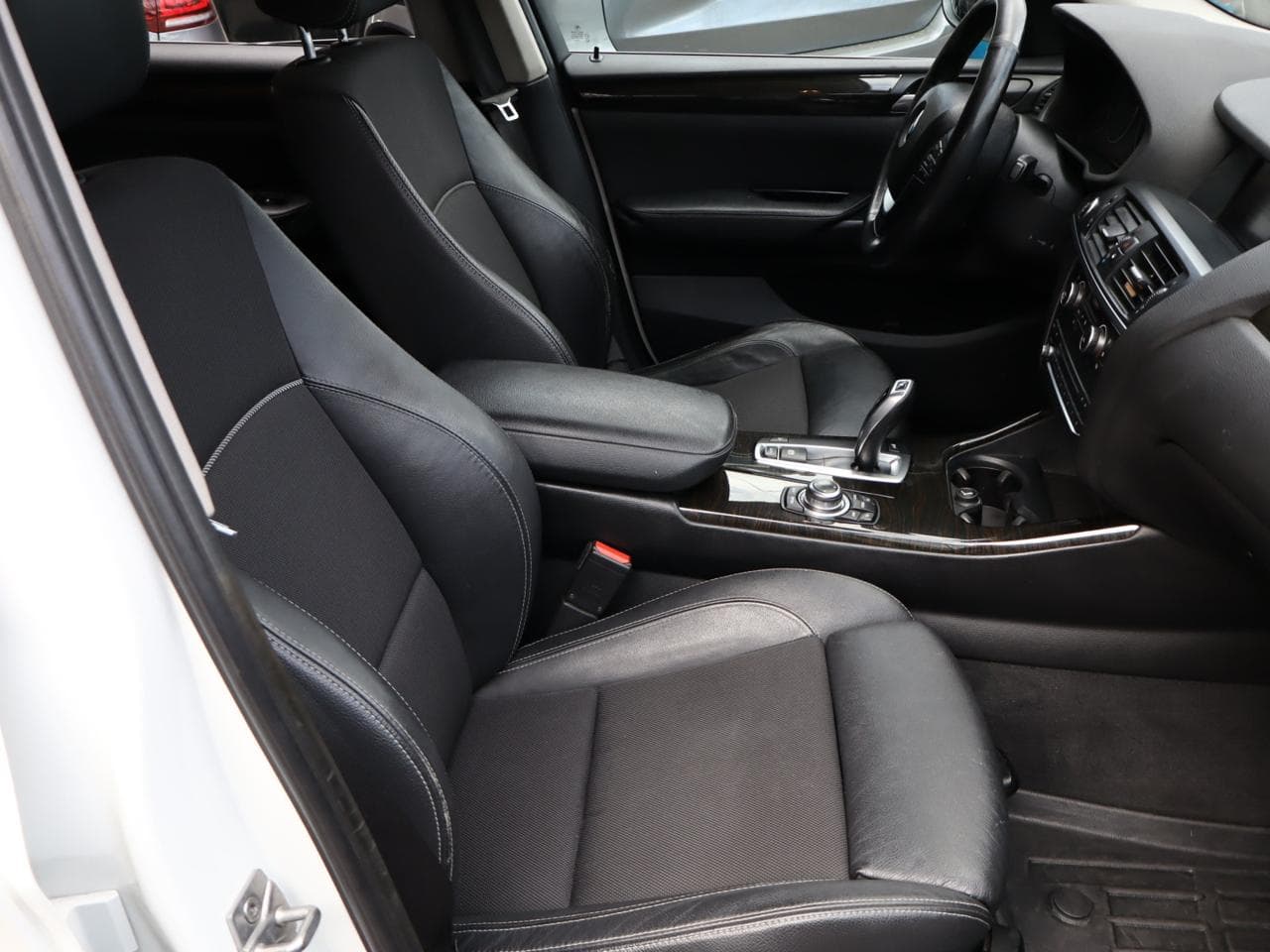 2012 BMW X3 - 10