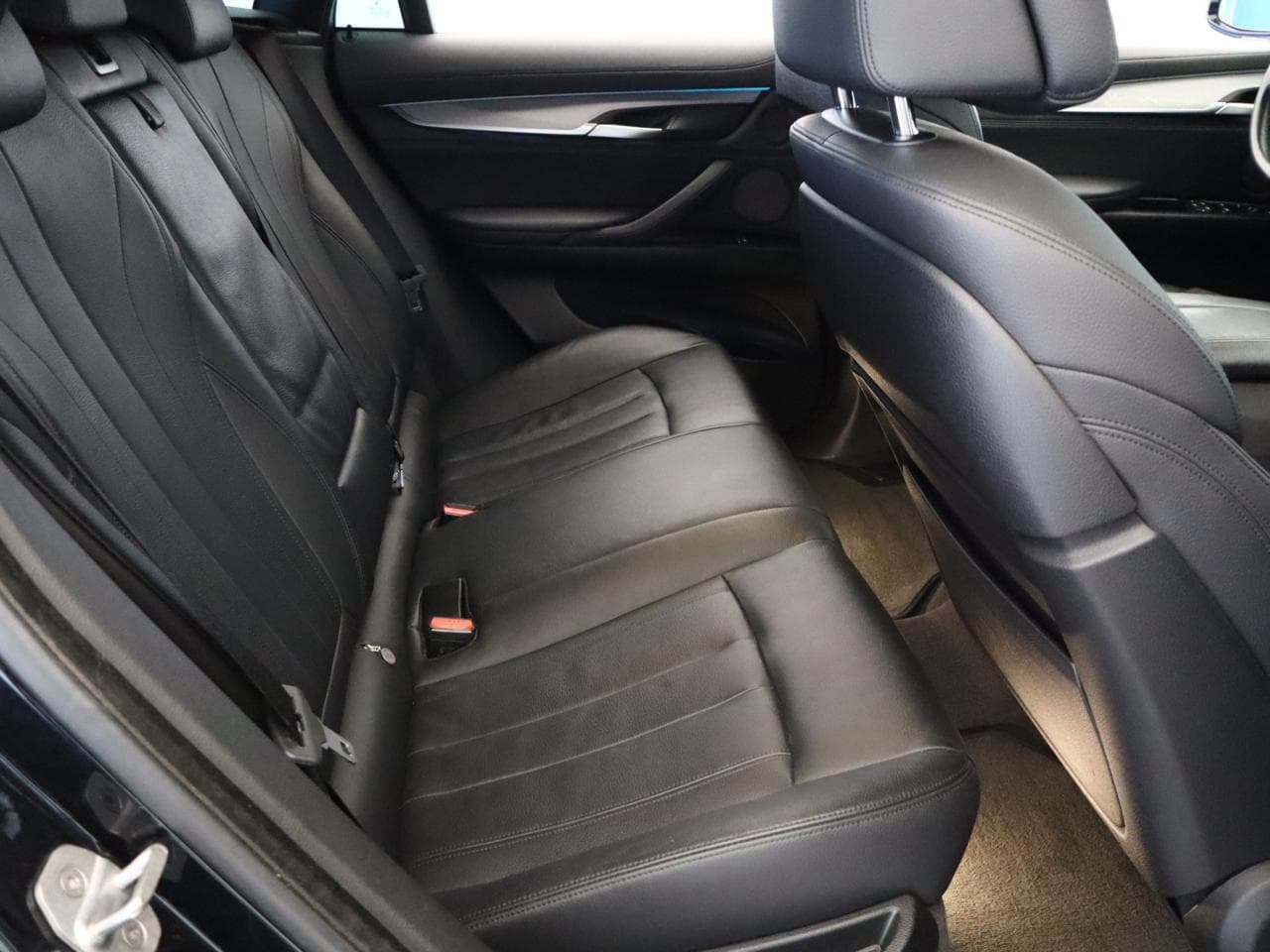 2016 BMW X6 - 19