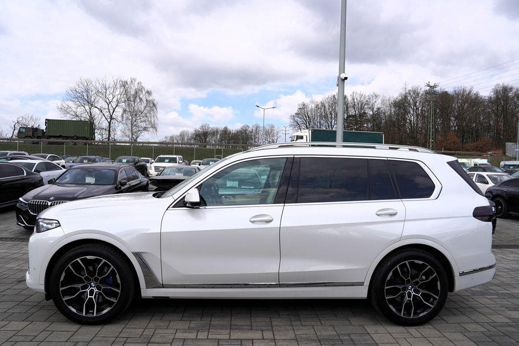 2019 BMW X7 - 5