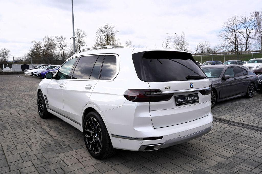 2019 BMW X7 - 7