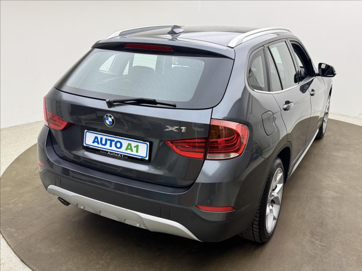 2015 BMW X1 - 4