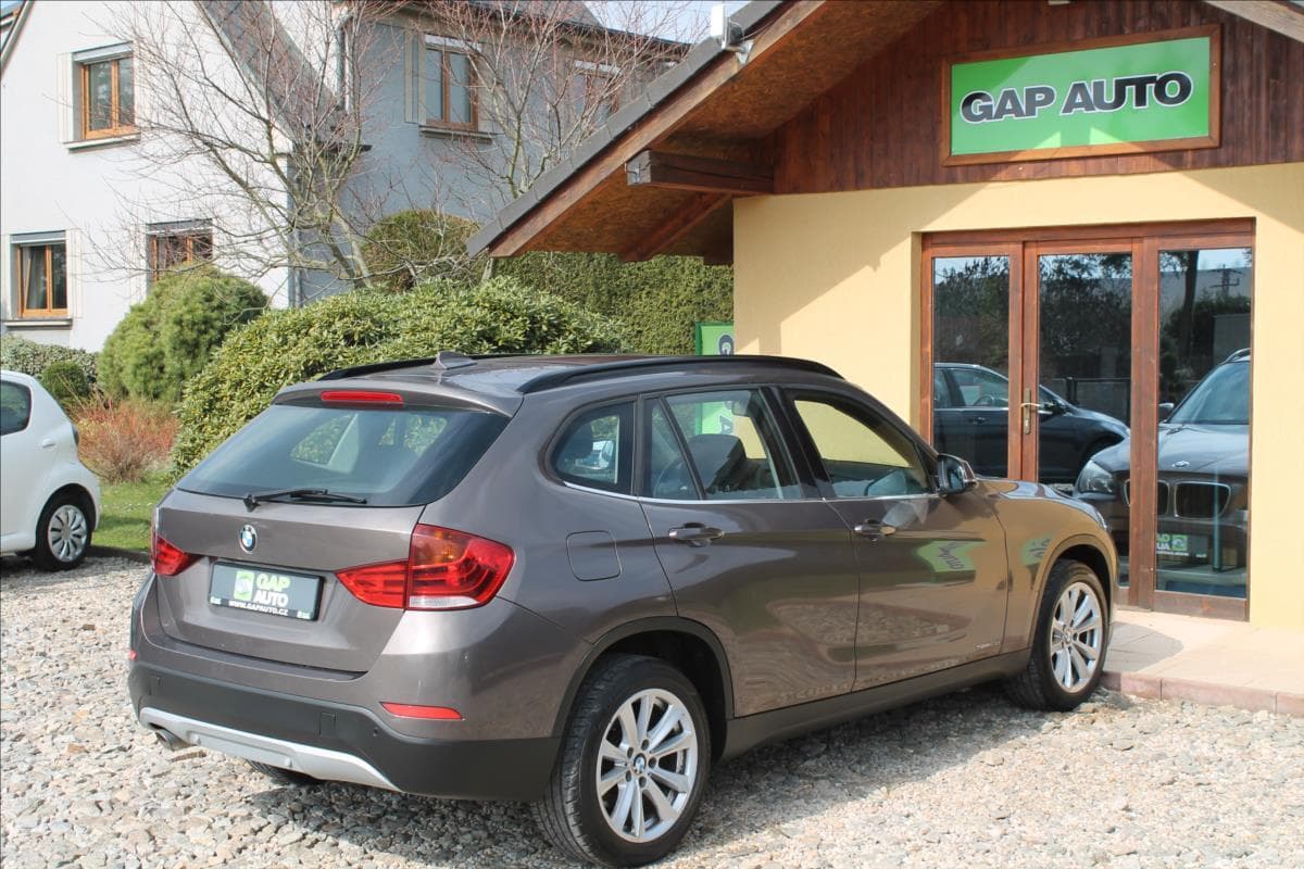 2013 BMW X1 - 11