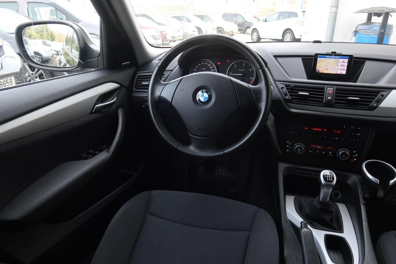 2010 BMW X1 - 9