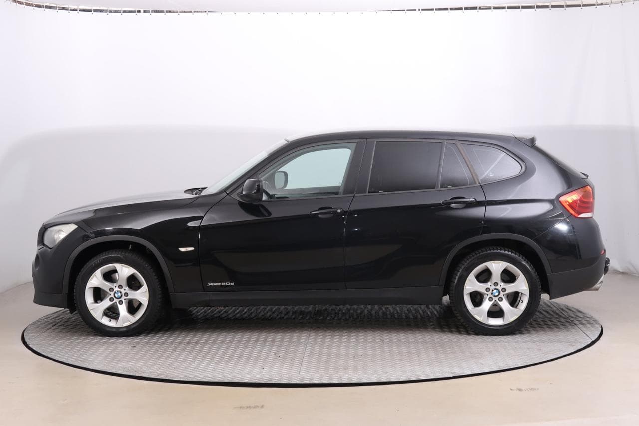 2010 BMW X1 - 4