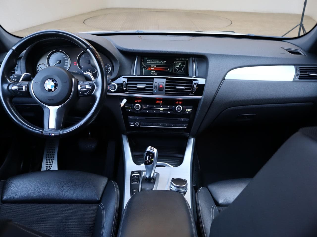 2016 BMW X3 - 9