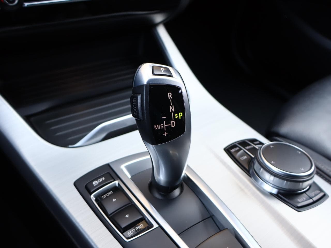 2016 BMW X3 - 17
